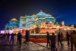 Ayodhya Kashi Tour  3 Nights 4 Days