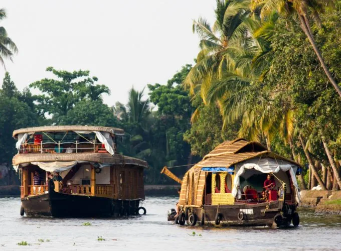 alleppey-boat-house